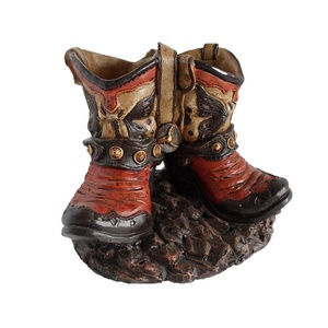 Saliera e Pepiera Personalizzata Divertente a Forma di Stivale da Cowboy in Resina Anticata - Product Image 5