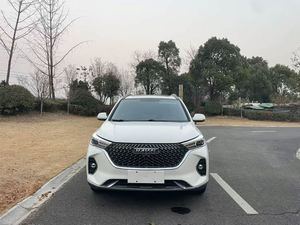 Voiture d'occasion de haute qualité 2021 Haval M6 <span class=keywords><strong>PLUS</strong></span> <span class=keywords><strong>1</strong></span>.5T Turbo DCT Automatique Conduite à gauche en bon état <span class=keywords><strong>Prix</strong></span> raisonnable PRÊT À EXPÉDIER - Product Image 2