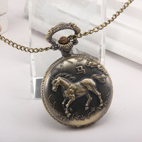 Antiguo doce Zodiaco bronce reloj de bolsillo Retro estéreo tallado Animal decorativo cuarzo 12 colgante Zodiaco reloj