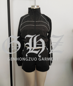 ชุดกันลม2ชิ้นเสื้อแจ็คเก็ตแขนยาวซิปกางเกงขาสั้นชุดออกกำลังกายสีตัดกันโลโก้ออกแบบได้ตามต้องการ - Product Image 6