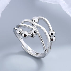 แหวนหมุนคลายเครียดแบบปรับได้สำหรับผู้หญิง - Product Image 4
