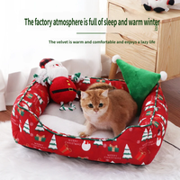 Canapé-lit carré en velours d'hiver avec imprimé de Noël, rembourré et antidérapant pour chats et chiots d'intérieur