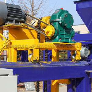 QT4-26 अर्ध स्वचालित सीमेंट ब्लॉक मशीन कंक्रीट खोखली ईंट बनाने मशीनरी निर्माण उपकरण फुटपाथ एक्सट्रूडर - Product Image 3