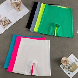 Conjuntos Deportivos para Mujer, 2 Piezas, Top Deportivo con Cierre Cruzado en la Parte Delantera, Pantalones Cortos, Conjuntos de Gimnasio, Yoga y Fitness, Venta al Por Mayor - Product Image 3
