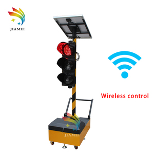 Crossroad 200mm WIFI Control inalámbrico Luz de señal de advertencia de tráfico solar móvil temporal portátil - Product Image 3