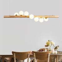 Lustre suspendu moderne nordique en bois et verre laiteux pour la décoration intérieure de la salle à manger