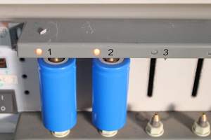 Лидер продаж: цилиндрический литий-ионный аккумулятор Tongke 32700 60PE 3.2V 6000mAh LiFePO4 с ресурсом 2000 циклов и низким внутренним сопротивлением - Product Image 6