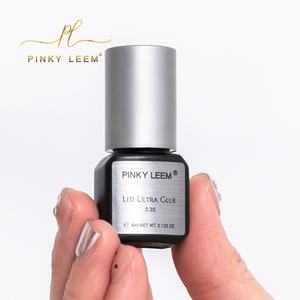 Pegamento para Extensión de Pestañas de Secado Rápido, Alta Retención, Sin Hidroquinona, de Marca Blanca, Duración de 8 Semanas, con Protección UV - Product Image 1