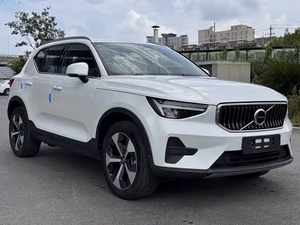 1. SUV <span class=keywords><strong>XC40</strong></span> B4 Luxury 2023 Usado, Tracción en las Cuatro Ruedas, Listo para Exportar, Informe de Inspección Completo, Verificación de VIN Disponible, CIF DDP - Product Image 3