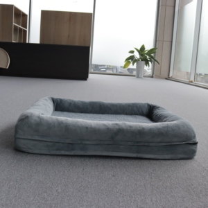 Lit pour chat et chien durable et solide en tissu à motifs rectangulaires lavable en peluche douce pour animaux de compagnie du Vietnam - Product Image 5