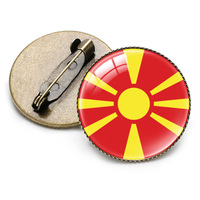 Broche rétro drapeau de la Macédoine du Nord, épinglette, broche de pays du monde, cadeau fantaisie, souvenir pour les voyageurs et les amoureux, cadeau pour les fans de club de football
