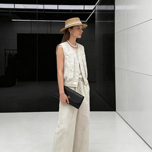 Completo due pezzi in lino <span class=keywords><strong>beige</strong></span> da donna, gilet senza maniche e <span class=keywords><strong>pantaloni</strong></span> a gamba larga, <span class=keywords><strong>outfit</strong></span> casual estivo per il tempo libero. - Product Image 3