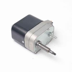 Nuevo modelo de motor de limpiaparabrisas delantero eléctrico para coches OEM 113.5323.20.D0 113 9044 2B 10 alta calidad 12V <span class=keywords><strong>DOGE</strong></span> con cepillo - Product Image 4