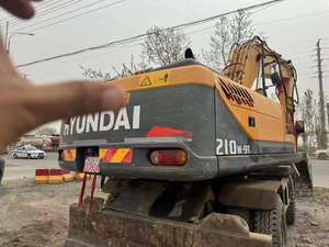 Excavadora de ruedas Hyundai 210w-9 usada fabricada en Corea-Excavadora 210w-9 de segunda mano con rodamientos duraderos - Product Image 4