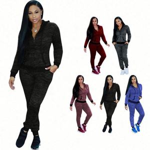 Nouvelle Collection 2024 : Ensemble tailleur deux pièces uni pour femme, manches courtes, idéal été et début d'automne, personnalisable avec votre logo – Vente Flash - Product Image 6