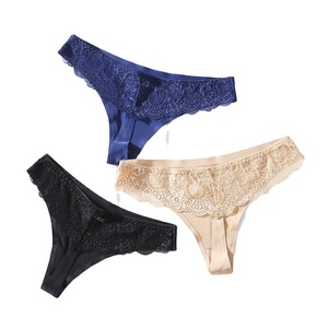 Strings féminins en dentelle sexy, taille basse, transparents, pour femmes, avec ruban fin, culottes en filet, sous-vêtements féminins - Product Image 1