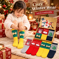 4 paires de chaussettes de Noël pour enfants, coffret cadeau, chaussettes en coton doux, ensemble de chaussettes de Noël à motifs de dessins animés pour garçons et filles, cadeaux de Noël
