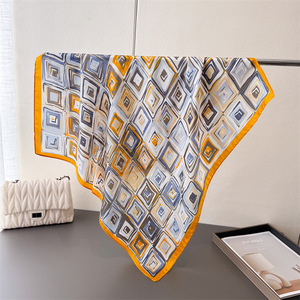 Nueva flor romántica 70*70cm pequeña bufanda cuadrada diadema protector solar chal Oficina señoras poliéster Bandanas corbata pequeñas bufandas de cuello - Product Image 2