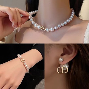 THK g Ensemble de bijoux de fête à la mode Cadeau coréen élégant perle Boucles d'oreilles Collier Bracelet Boucle d'oreille pour les femmes exquis luxe Weddin - Product Image 4