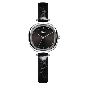 Montre <span class=keywords><strong>pour</strong></span> <span class=keywords><strong>femme</strong></span> 2025, style coréen simple, bracelet en cuir de 30 mm, boîtier en acier inoxydable, mouvement à quartz écologique, résistance à l'eau 3 bars - Product Image 6