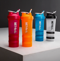 Bouteille de shaker à protéines en plastique écologique de grande capacité 500 ml, personnalisable, résistante à la corrosion, portable, compatible lave-vaisselle