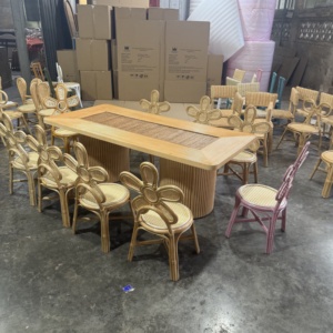 Silla Infantil de Ratán Moderna Hecha a Mano - Duradera y Segura para Cocina, Cumpleaños, Bodas, Eventos, Alquiler de Decoración - Product Image 1
