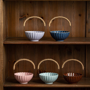 Corbeille à fruits en céramique avec poignée, bol en porcelaine, plat à collation portable pour la maison - Product Image 4