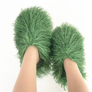 Nouveau design chaussures floues moelleuses à fond plat long toboggan en <span class=keywords><strong>peau</strong></span> de <span class=keywords><strong>mouton</strong></span> femmes pantoufle en fourrure de Mongolie - Product Image 6