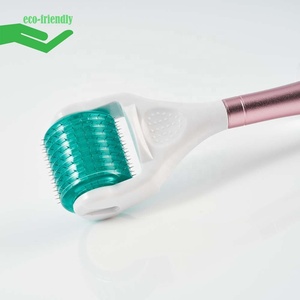Écologique 0.5mm Réel Individuel 192 Aiguilles En Acier Inoxydable Avantages Pour La Peau <span class=keywords><strong>Cheveux</strong></span> Barbe <span class=keywords><strong>Dermaroller</strong></span> avec Tête De Rouleau Remplaçable - Product Image 4