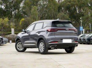 Chery Tiggo 7 SUV 1.5T Sièges en cuir Volant à gauche Moteur turbo Pneus R17 Caméra de recul Euro VI Nouveau Essence/Pétrole - Product Image 5