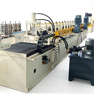 Machine de formage à froid automatique pour gouttières de toit en métal de type K de 5 et 6 pouces, protection anti-feuilles, production rapide et précise, couvertures durables - Product Image 1
