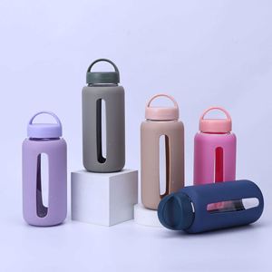Hot Selling Unbreakable 800ml Reusable Wide-Mouth High Borosilicate Glass Leak-Proof BPA Free Water <b>Bottle</b> Silicone Sleeve for - Product Image 2