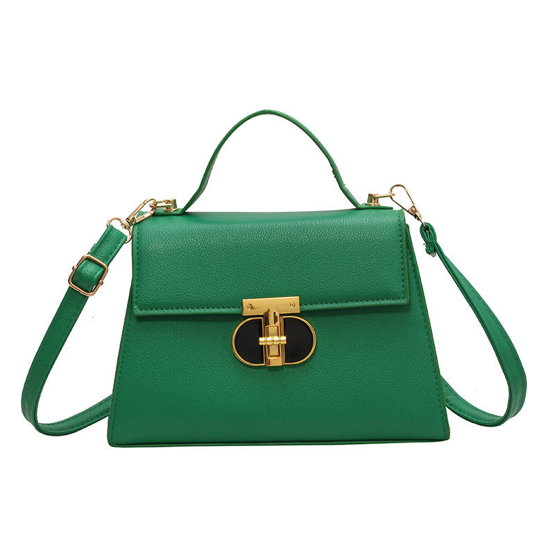 สีเขียว