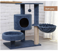 Arbre à chat multi-niveaux robuste avec plateformes rembourrées en peluche, tour d'escalade de luxe pour chat avec poteaux à gratter en sisal