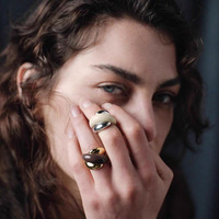 Stilvolle High-End Metall Kupfer 18 Karat vergoldet offenen Ring Einzigartige Mode Rot und Weiß Emaille breite Fingerringe