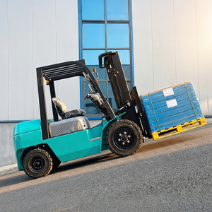 <span class=keywords><strong>Forklift</strong></span> Diesel 3.5 Ton Operasi Andal, Tiang Dua/Tiga Tingkat, Ban Solid/Pneumatik, RWD untuk Penumpukan Rak di Gudang Logistik - Product Image 1