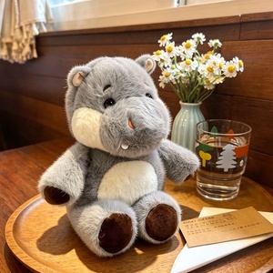 Angela Juguetes <span class=keywords><strong>de</strong></span> Peluche <span class=keywords><strong>de</strong></span> Hipopótamo <span class=keywords><strong>de</strong></span> Gran Venta, Muñecos <span class=keywords><strong>de</strong></span> Ternero Corredor, Muñecos <span class=keywords><strong>de</strong></span> Peluche Relajantes para Niños, Venta al por Mayor <span class=keywords><strong>de</strong></span> Peluches Transfronterizos - Product Image 5