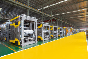 Dây chuyền sản xuất khối bê tông tự động Khóa liên động và máy làm gạch lát với thành phần động cơ lõi - Product Image 3