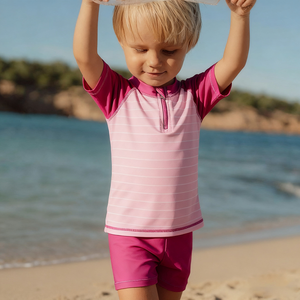 OEKO TEX <span class=keywords><strong>Maillot</strong></span> <span class=keywords><strong>de</strong></span> <span class=keywords><strong>bain</strong></span> pour enfants personnalisé écologique UPF 50 maillots <span class=keywords><strong>de</strong></span> <span class=keywords><strong>bain</strong></span> pour enfants été 2 pièces garçons maillots <span class=keywords><strong>de</strong></span> <span class=keywords><strong>bain</strong></span> pour les fêtes <span class=keywords><strong>de</strong></span> plage - Product Image 2
