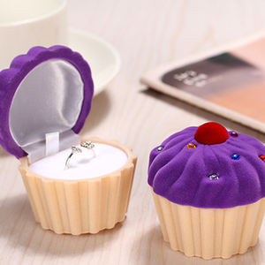 Boîte à bijoux en velours floqué en forme de gâteau pour cadeau de demande en mariage, pendentif enfant, chaîne, emballage - Product Image 4