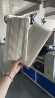 Machine d'emballage automatique de pailles en plastique multi-potables Machine d'emballage à grande vitesse de groupe de pailles en papier de type oreiller