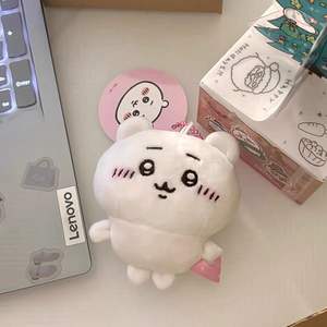 Ruunjoy ins heiße Chiikawa Plüschpuppen kawaii Anime Hachiware Usagi Momonga Kurimanju Tasche anhänger Geschenke Mini-Plüschtiere Schlüsselanhänger - Product Image 6