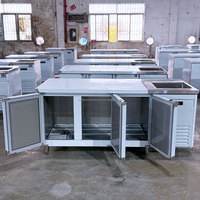 Ventilateur statique de refroidissement 3 portes contrôle numérique certifié CE table de travail cuisine réfrigérateur sous comptoir refroidisseur