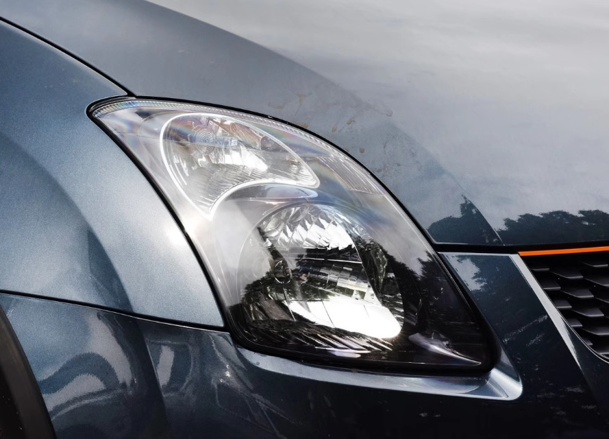 suzuki swift light