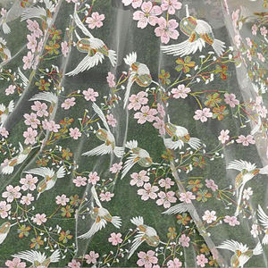 Venta al por mayor de malla bordada de colores flor de ciruelo pájaro bordado nupcial tela de malla de encaje MF85 - Product Image 1