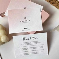 Carte-cadeau personnalisée avec bordure rose, carte de remerciement en papier de luxe avec code promotionnel pour les boutiques de marque