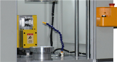 How to Remove the Excess Plastics on the Reverse Osmosis RO Water Storge Tank Knife Trimming Cutting Machine