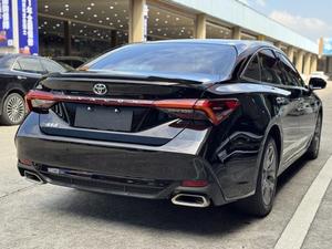 Toyota Asian Dragon Aspire SUV 2021, édition sélectionnée, 0L CVT, intérieur clair, sièges en cuir et tissu, caméra arrière, traction avant, taille des pneus - Product Image 4