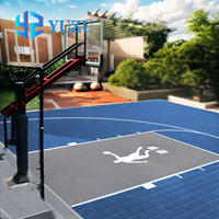 Dalles de sol modulaires en plastique robustes pour terrains de sport commerciaux, basketball et pickleball |   Certifié FIBA, absorption des chocs
