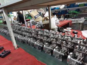 Nhà Máy Giá Tự Phanh Tự Động Phanh Tay Tời 800lbs Dọc Nâng Thuyền Trailer Tripod Tời Hướng Dẫn Sử Dụng Tời - Product Image 5